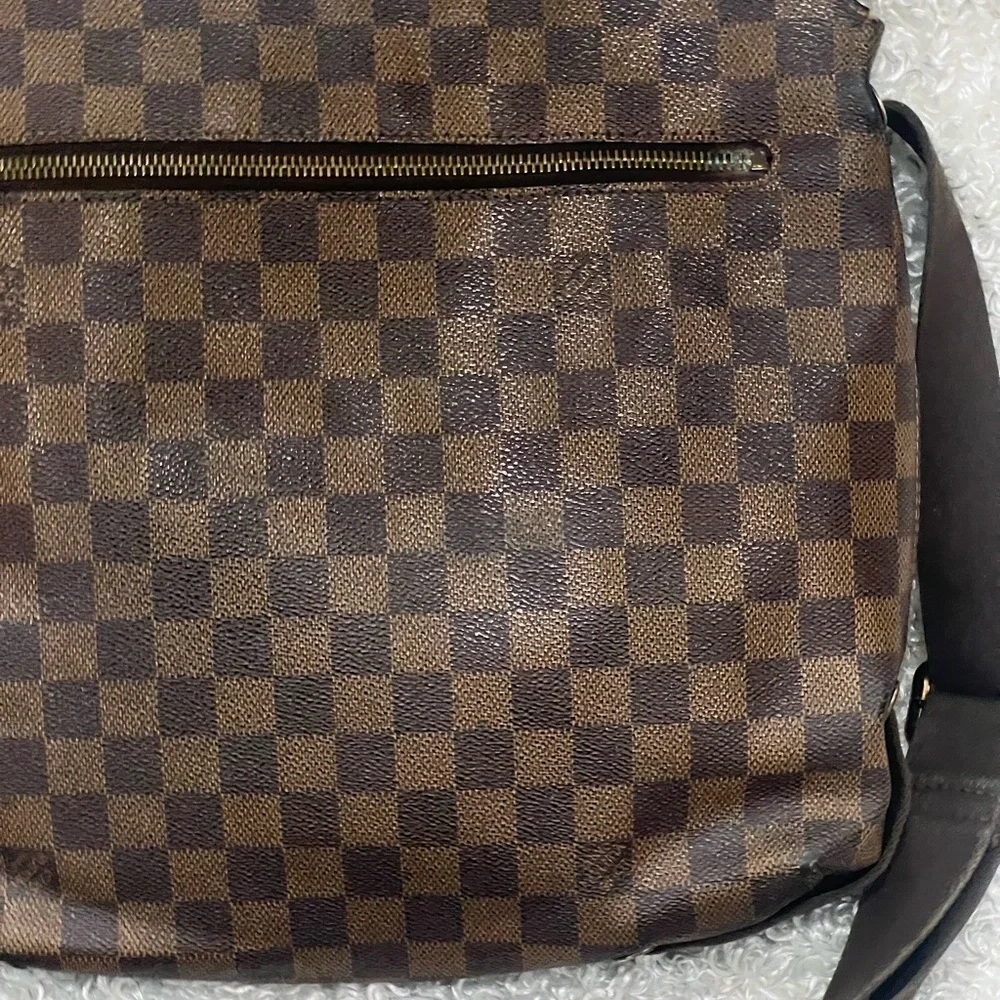 Louis Vuitton Damier Brooklyn MM Messenger bag